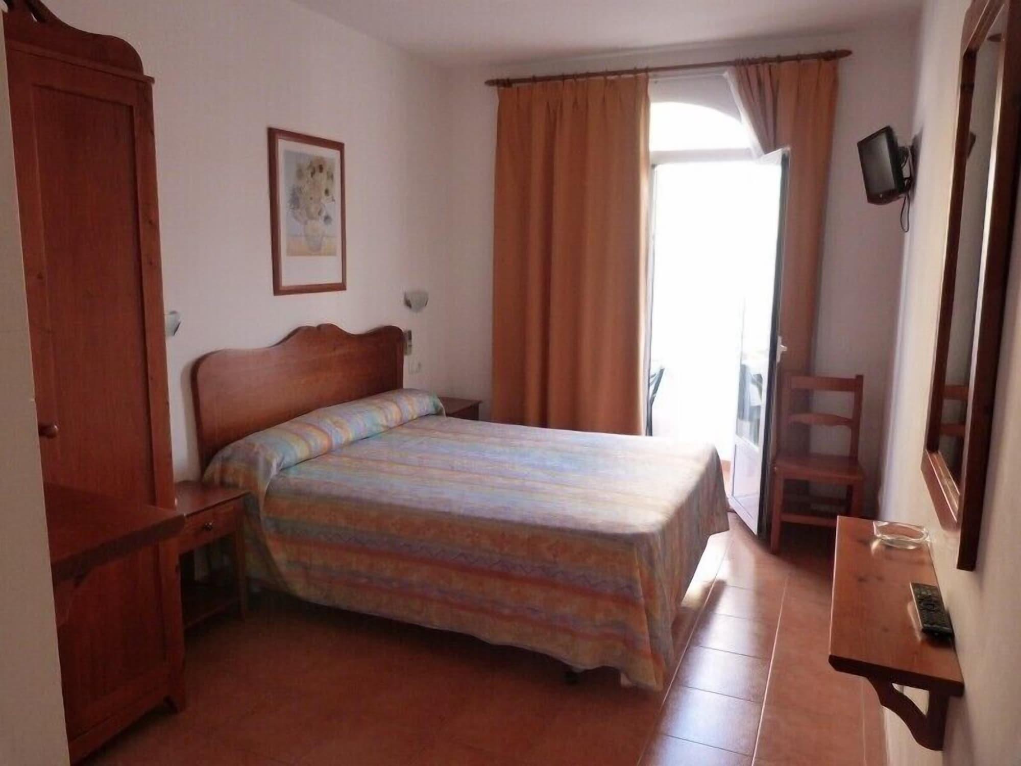 Hotel Geminis Ciutadella  Eksteriør bilde